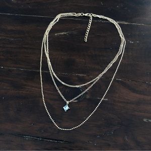 Never worn - Adjustable gold colored necklace